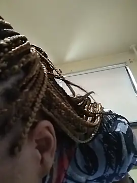 Snapshot of SITHANDRAH chatting on April 2, 2026, 1:53 pm SITHANDRAH online show from April 2, 2026, 1:53 pm