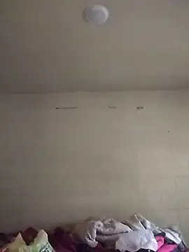 Snapshot of SITHANDRAH chatting on April 13, 2026, 8:58 pm SITHANDRAH online show from April 13, 2026, 8:58 pm