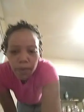 Snapshot of SITHANDRAH chatting on May 21, 2026, 10:33 am SITHANDRAH online show from May 21, 2026, 10:33 am