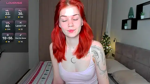 alice with freckles online show from December 5, 2025, 5:38 am