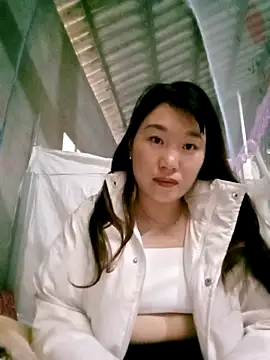 Snapshot of Helen_kelly chatting on November 13, 2025, 1:04 am Helen kelly online show from November 13, 2025, 1:04 am