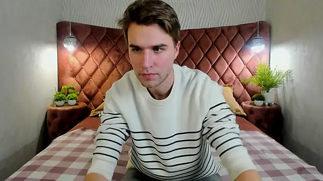 JonnahHell online show from November 5, 2025, 2:28 pm