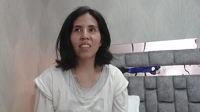 GiselaZivic online show from March 23, 2026, 6:56 pm