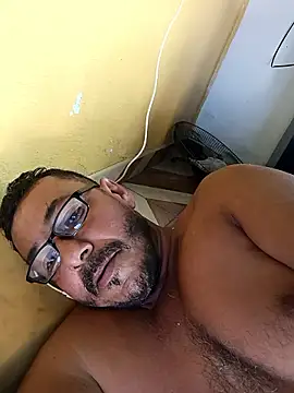 bruno 324278 online show from June 17, 2026, 9:38 pm