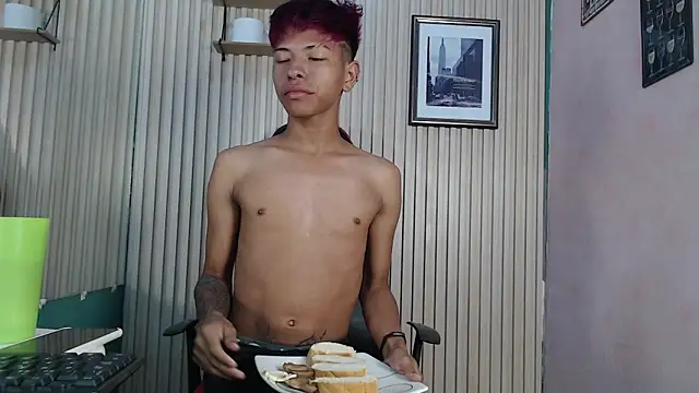 Tessachains 2  online show from November 14, 2025, 3:00 pm