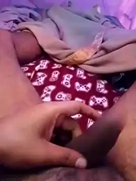 ParlousCarpet online show from April 15, 2026, 5:25 am