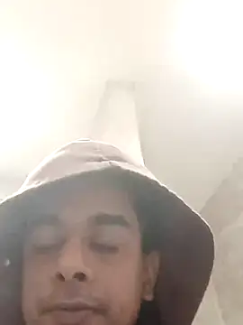 ParlousCarpet online show from April 29, 2026, 10:27 pm