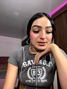 Snapshot of valeriaa__00 chatting on November 7, 2025, 11:27 pm valeriaa 00 online show from November 7, 2025, 11:27 pm