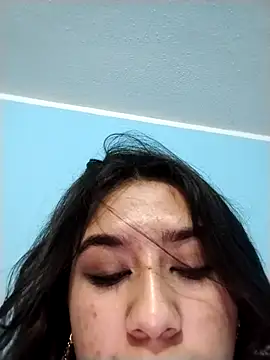 madeline lx online show from November 13, 2025, 3:38 am