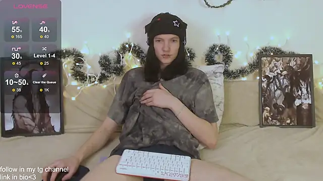 RaidenXL online show from February 4, 2026, 4:57 pm