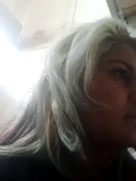 Hollywouldd online show from November 9, 2025, 5:44 pm