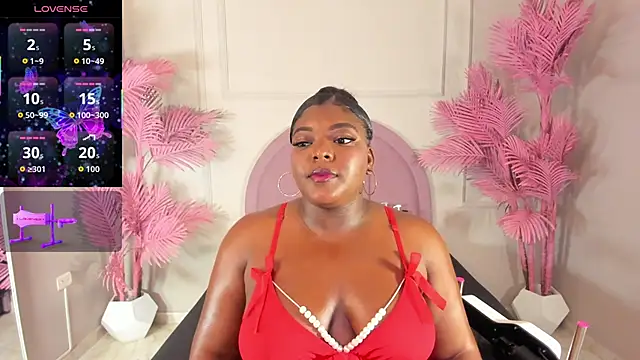 Tamaramilleer online show from February 6, 2026, 4:28 am