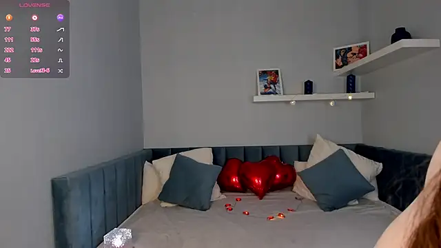 moon sanny online show from February 14, 2026, 1:35 am