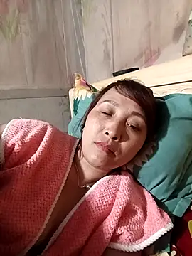 Snapshot of Missa-kute20 chatting on March 4, 2026, 2:01 pm Missa-kute20 online show from March 4, 2026, 2:01 pm