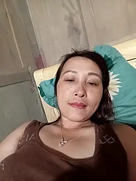 Snapshot of Missa-kute20 chatting on April 14, 2026, 3:29 pm Missa-kute20 online show from April 14, 2026, 3:29 pm