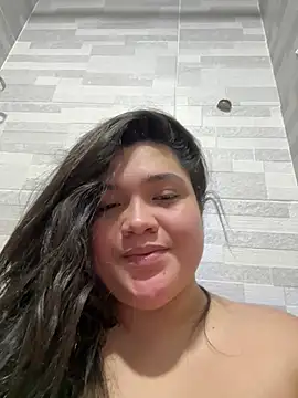 sweetmuslim01 online show from March 3, 2025, 8:21 pm