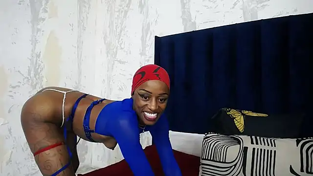 Snapshot of Nikistickyxx25 chatting on February 16, 2026, 7:21 pm Nikistickyxx25 online show from February 16, 2026, 7:21 pm