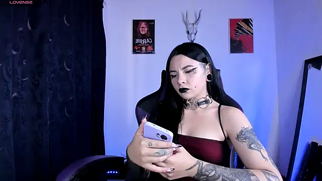 Snapshot of papper_doll chatting on November 8, 2025, 7:56 pm papper doll online show from November 8, 2025, 7:56 pm