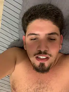 Snapshot of Bbbtro chatting on March 19, 2026, 12:14 am Bbbtro online show from March 19, 2026, 12:14 am