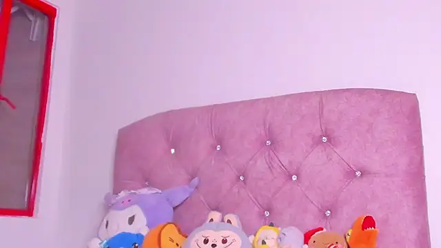 amy  a online show from April 15, 2026, 8:10 am