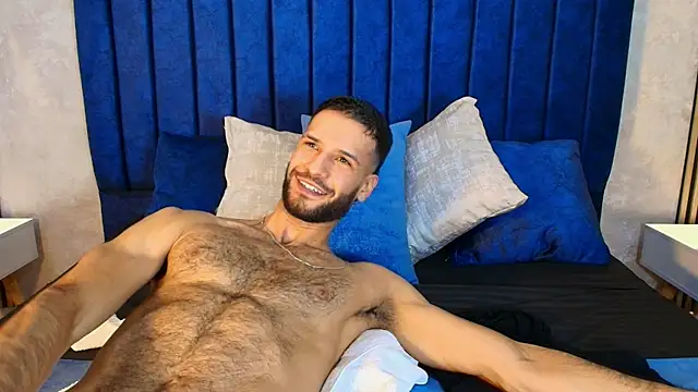 Jacob Benelli online show from May 15, 2026, 11:23 pm