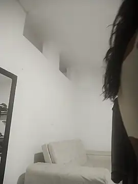  Lizeth  online show from April 2, 2026, 4:10 am