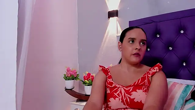 Snapshot of Katty_Vega chatting on November 7, 2025, 1:22 pm Katty Vega online show from November 7, 2025, 1:22 pm