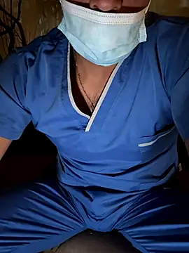 Snapshot of ElPrimoMX chatting on November 10, 2025, 5:50 am ElPrimoMX online show from November 10, 2025, 5:50 am