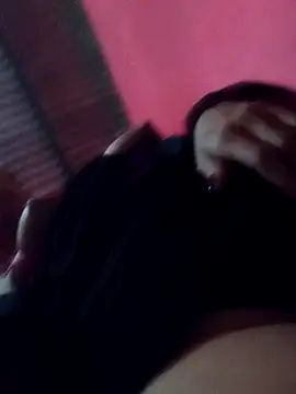 SnowedVat online show from November 17, 2025, 4:46 pm