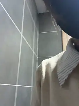 Cara-02 online show from March 10, 2026, 4:06 am