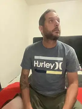 Snapshot of vanevip123 chatting on November 19, 2025, 11:10 am vanevip123 online show from November 19, 2025, 11:10 am