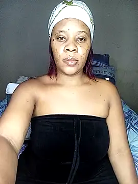 Emmylove-xr25 online show from February 6, 2026, 8:23 pm