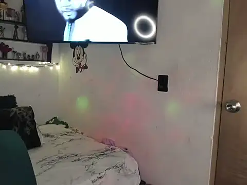 JUANBIGCOCK21CM online show from May 22, 2026, 11:10 pm