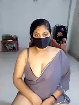 Snapshot of Olivia-607 chatting on November 14, 2025, 6:39 pm Olivia-607 online show from November 14, 2025, 6:39 pm