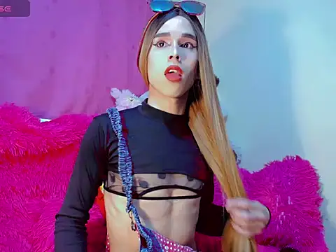 rosalia 77 online show from April 29, 2026, 12:16 am