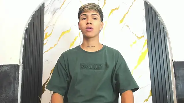 Timmy Kiing  online show from January 10, 2026, 9:30 pm