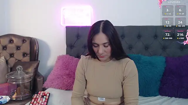 maripa0  69 online show from March 31, 2026, 11:05 pm