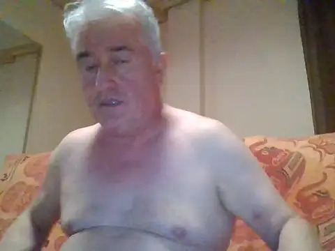 Cumlover5534 online show from October 4, 2025, 7:23 pm