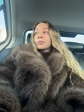 SashaCatt online show from February 13, 2026, 7:04 am