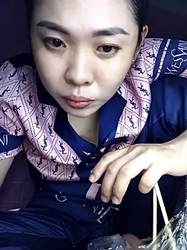 Snapshot of -Arabella- chatting on November 24, 2025, 11:54 am -Arabella- online show from November 24, 2025, 11:54 am