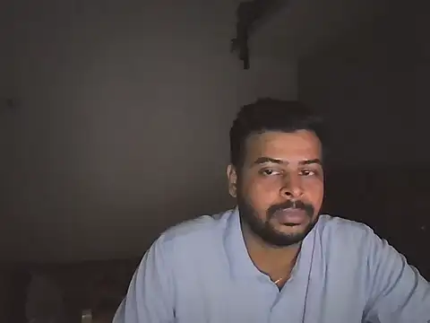 Snapshot of lust-wnaderer chatting on July 9, 2026, 6:39 am lust-wnaderer online show from July 9, 2026, 6:39 am
