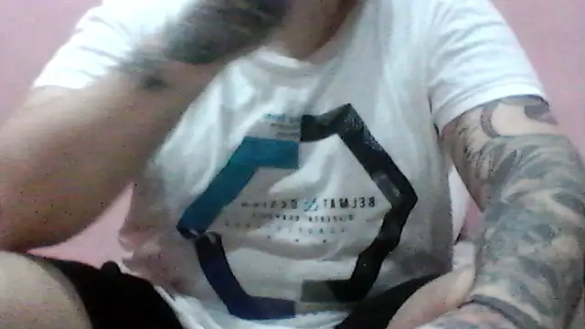 Snapshot of fasurring chatting on November 15, 2025, 2:42 am fasurring online show from November 15, 2025, 2:42 am