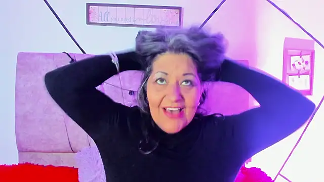 Victoriaa Anderson online show from February 21, 2026, 1:45 pm