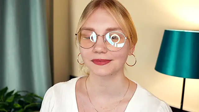 UnDesiga online show from November 10, 2025, 4:50 pm