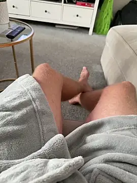 cumtoomuch25 online show from November 15, 2025, 9:50 am