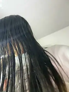 Snapshot of EmmiiGlow chatting on July 10, 2026, 1:21 am EmmiiGlow online show from July 10, 2026, 1:21 am
