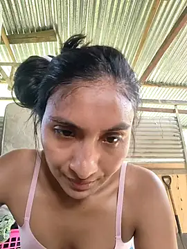 Snapshot of Uvit chatting on November 20, 2025, 7:02 pm Uvit online show from November 20, 2025, 7:02 pm