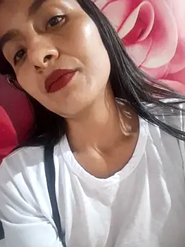 Snapshot of Uvit chatting on December 15, 2025, 2:38 am Uvit online show from December 15, 2025, 2:38 am