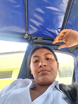 Snapshot of Uvit chatting on March 31, 2026, 5:13 pm Uvit online show from March 31, 2026, 5:13 pm