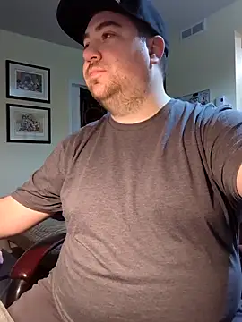 GayPoohBear online show from November 9, 2025, 4:22 am